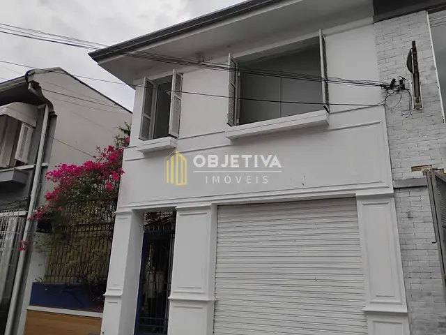 Casa para alugar, no bairro Auxiliadora em Porto Alegre