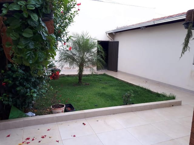 Foto do Casa - Casa com 3 dormitórios à venda, 175 m² por R$ 370.000,00 - Beija-Flor - Uberaba/MG | ZUCATO IMOBILIARIA LTDA
