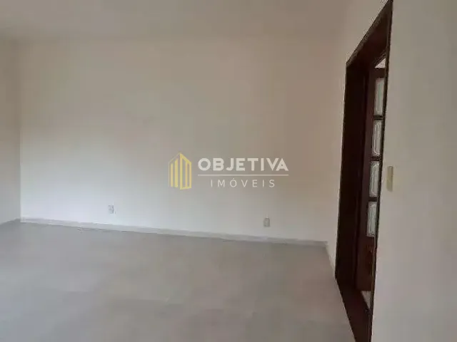 Casa 4 quartos e 4 banheiros, à venda, no bairro Jardim Itu em Porto Alegre