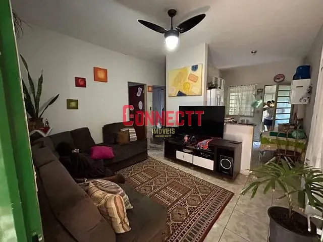 Casa com 200m² 2 quartos e 2 banheiros, à venda, no bairro Jardim Doutor Paulo Gomes Romeo em Ribeirão Preto