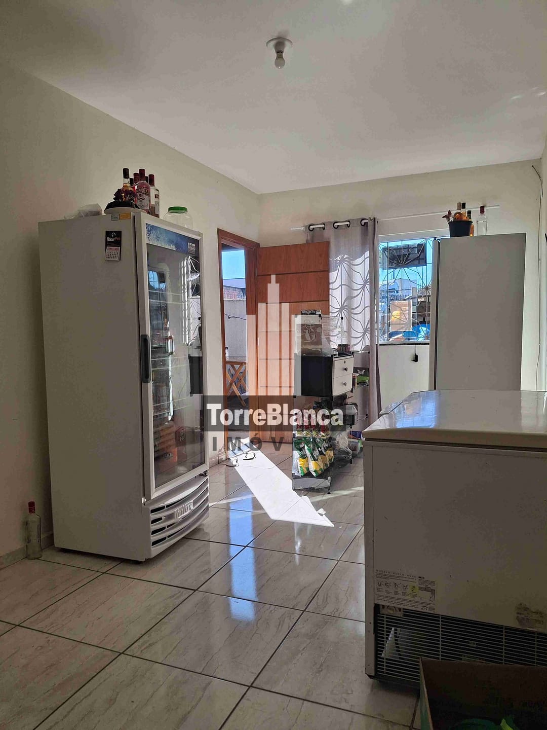 Casa à venda com 2 quartos, 60m² - Foto 4