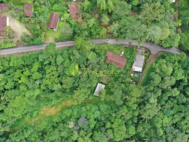 Casa com 522m² 2 quartos e 2 banheiros, à venda, no bairro Corcovado em Ubatuba