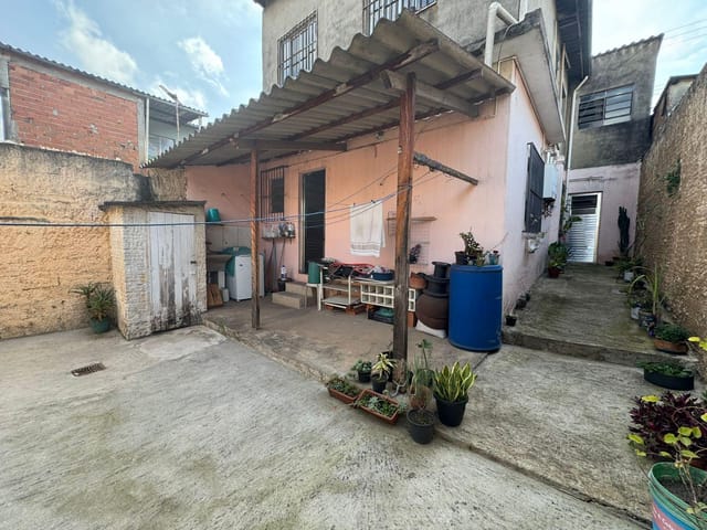 Casa com 80m² 2 quartos e 1 banheiro, para alugar, no bairro Conceição em Osasco