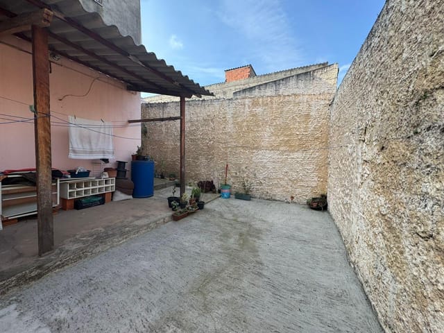 Casa com 80m² 2 quartos e 1 banheiro, para alugar, no bairro Conceição em Osasco