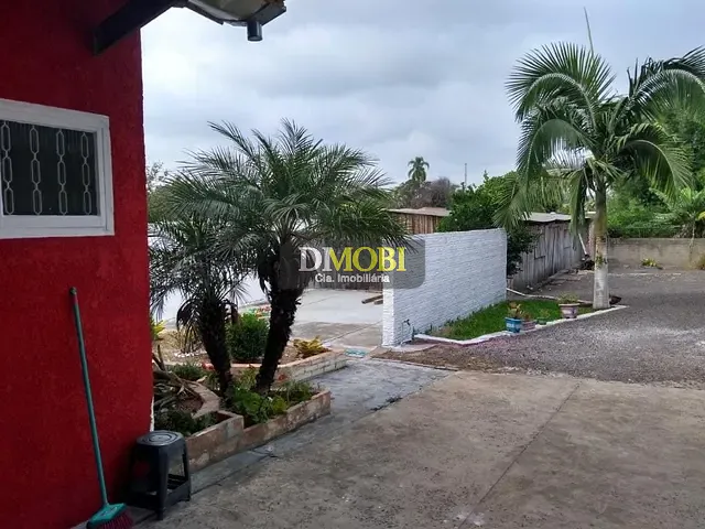 Casa com 768m² 2 quartos e 3 banheiros, à venda, no bairro Santa Cruz em Gravataí
