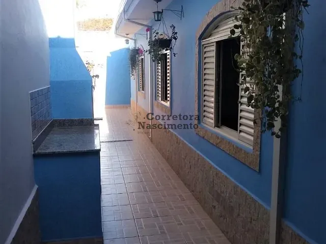 Casa com 152m² 3 quartos e 2 banheiros, à venda, no bairro Jardim Siesta em Jacareí