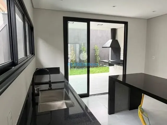Casa com 259m² 3 quartos e 3 banheiros, à venda, no bairro Reserva do Vale em Caçapava