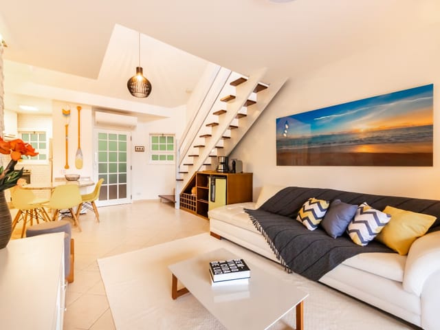 Foto do Casa - Casa no condomínio Condomínio Vilarejo Do Engenho para venda com 3 quartos, sendo 3 suítes, 127m² | Lares e Andares Imóveis
