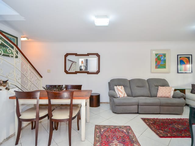 Foto do Casa - Casa à venda com 117m², 3 Quartos, 1 suíte, 3 Banheiros sendo 1 lavabo, 2 vagas, próximo da avenida Vereador João de Luca no Jardim Prudência, São Paulo, SP | Paulista Imóveis