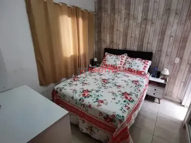Casa 3 quartos e 2 banheiros, à venda, no bairro Santa Terezinha em São Bernardo do Campo