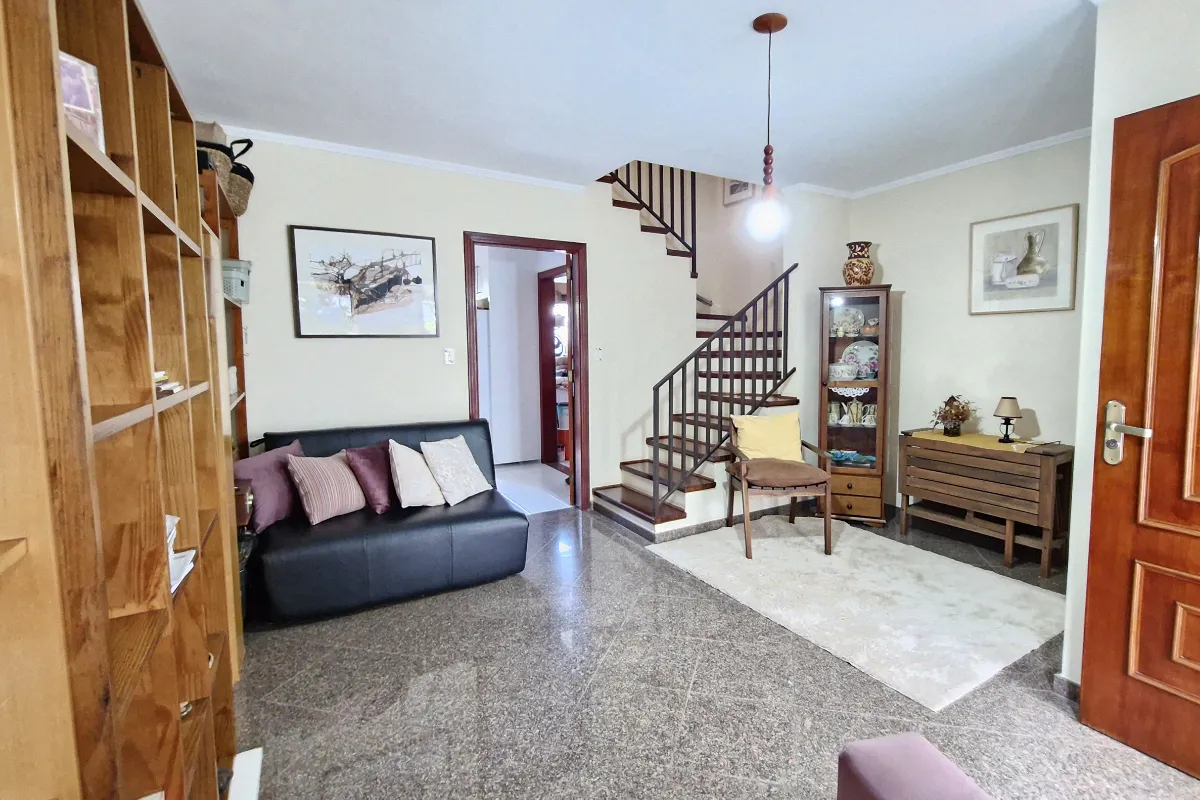 Casa em condomínio para venda com 2 quartos, sendo 2 suítes, 97m²