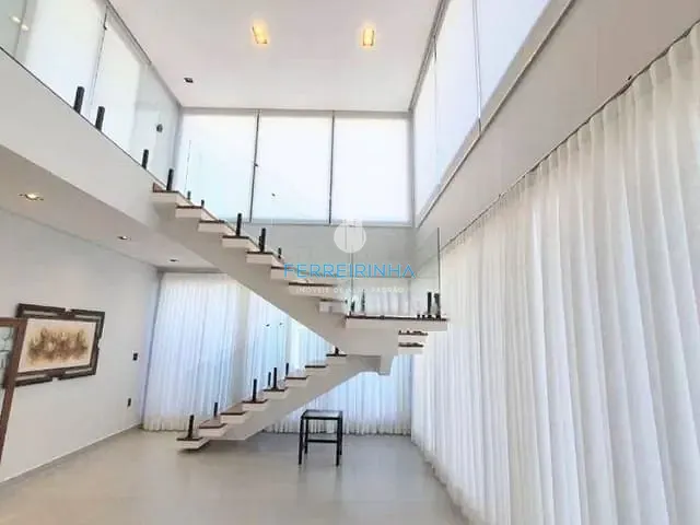 Casa com 510m² 4 quartos e 5 banheiros, à venda ou para alugar, no bairro Condomínio Residencial Montserrat em São José dos Campos
