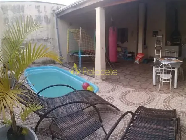 Casa com 250m² 4 quartos e 3 banheiros, à venda, no bairro Jardim Sonia Maria em Taubaté