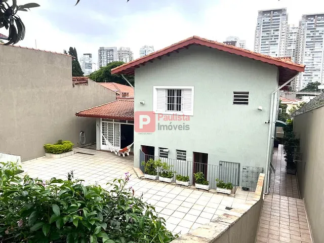 Casa com 750m² 7 quartos e 6 banheiros, à venda ou para alugar, no bairro Campo Belo em São Paulo