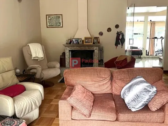 Casa com 750m² 7 quartos e 6 banheiros, à venda ou para alugar, no bairro Campo Belo em São Paulo