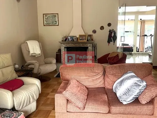 Casa com 750m² 7 quartos e 6 banheiros, à venda ou para alugar, no bairro Campo Belo em São Paulo