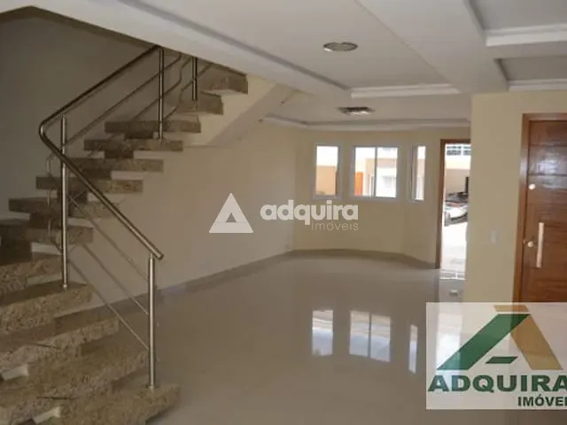 Sobrado 3 quartos e 1 banheiro, à venda, no bairro Jardim América em Ponta Grossa