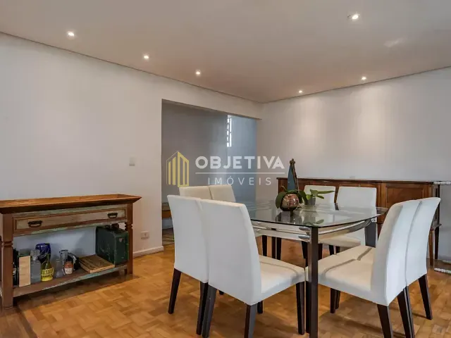 Casa 3 quartos e 4 banheiros, para alugar, no bairro Três Figueiras em Porto Alegre