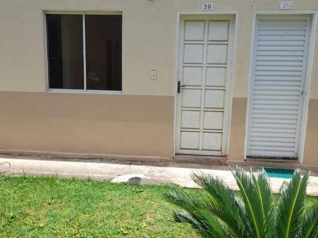 Casa com 122m² 2 quartos e 2 banheiros, à venda, no bairro Recanto Arco Verde em Cotia