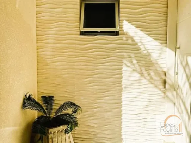 Casa com 251m² 3 quartos e 3 banheiros, à venda, no bairro Jardim das Flores em Atibaia