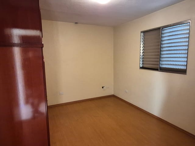 Casa com 250m² 3 quartos e 3 banheiros, à venda, no bairro Bela Vista em Osasco