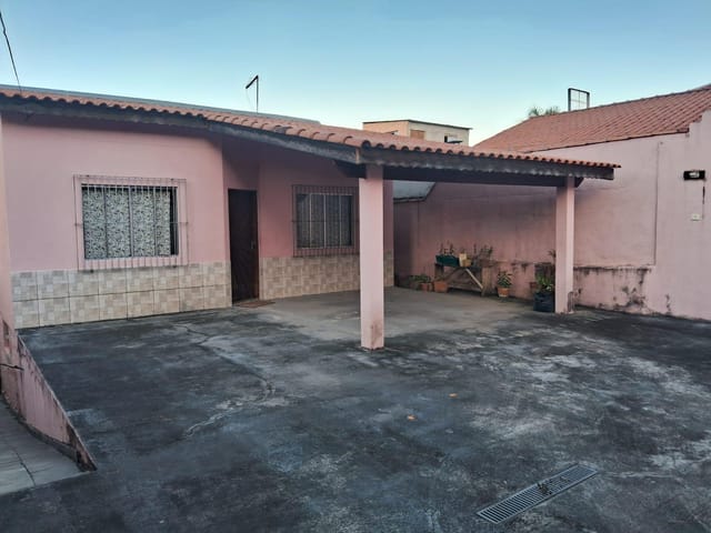 Casa com 250m² 3 quartos e 3 banheiros, à venda, no bairro Bela Vista em Osasco