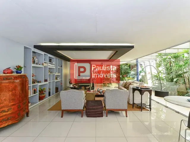 Casa com 367m² 3 quartos e 3 banheiros, à venda, no bairro Brooklin Paulista em São Paulo
