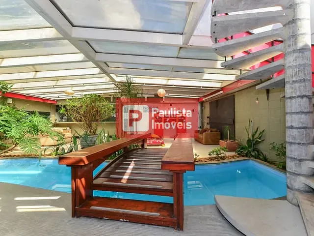 Casa com 367m² 3 quartos e 3 banheiros, à venda, no bairro Brooklin Paulista em São Paulo