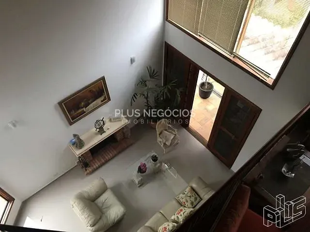 Casa com 680m² 4 quartos e 7 banheiros, à venda, no bairro Condomínio Vivendas do Lago em Sorocaba