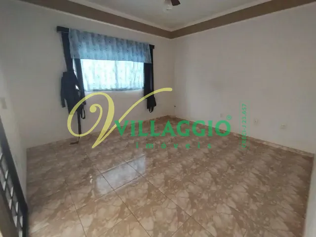 Casa com 240m² 3 quartos e 2 banheiros, à venda, no bairro Vila Gasbarro em São José do Rio Preto