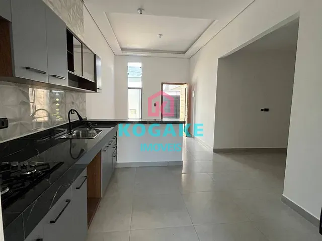 Casa com 209m² 3 quartos e 2 banheiros, à venda, no bairro Recanto dos Eucaliptos em São José dos Campos
