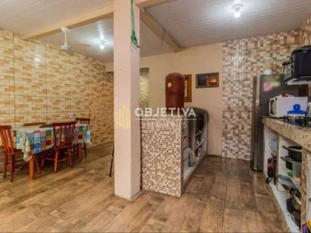 Casa com 137m² 5 quartos e 2 banheiros, à venda, no bairro Hípica em Porto Alegre