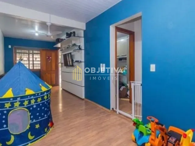 Casa com 137m² 5 quartos e 2 banheiros, à venda, no bairro Hípica em Porto Alegre