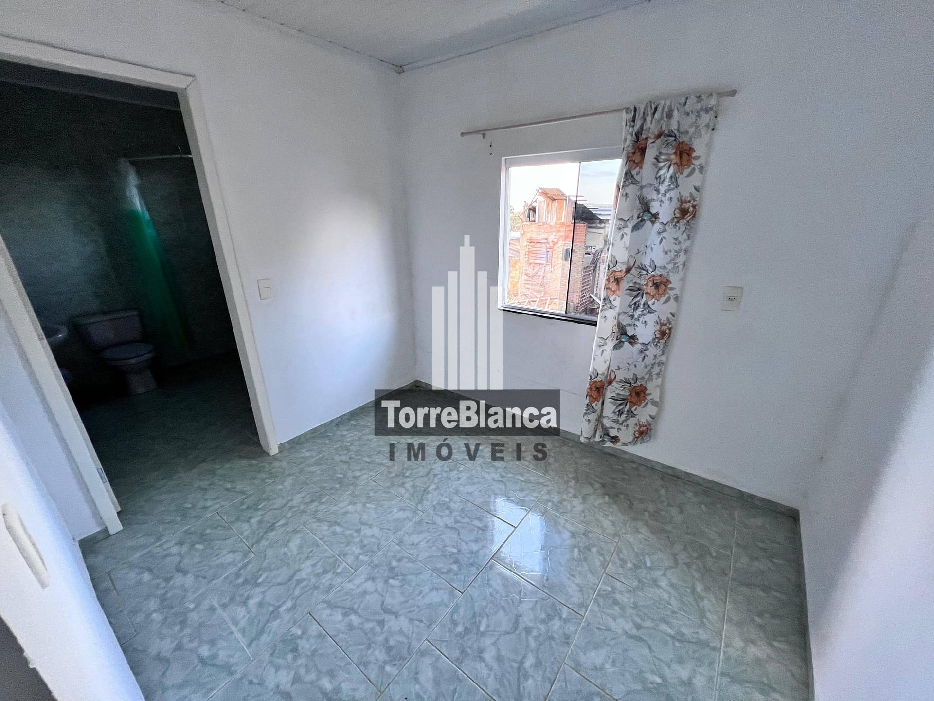 Casa à venda e aluguel com 2 quartos, 70m² - Foto 5