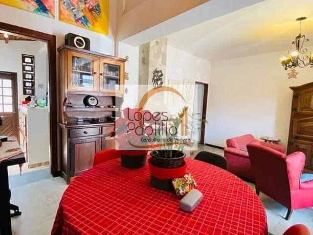 Casa com 247m² 3 quartos e 4 banheiros, à venda, no bairro Alvinópolis em Atibaia