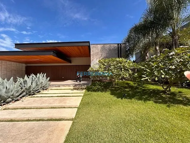 Casa com 748m² 4 quartos e 5 banheiros, à venda, no bairro Condomínio Reserva do Paratehy em São José dos Campos