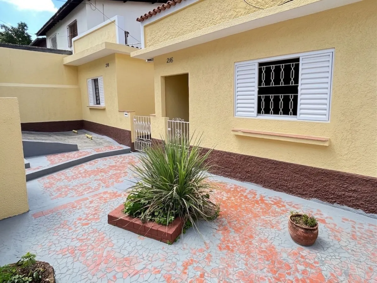 Casa para venda em Vila Guedes com 10 quartos, 253m²