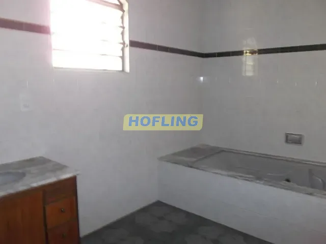 Casa com 300m² 3 quartos e 3 banheiros, à venda, no bairro Vila Santa Terezinha em Rio Claro