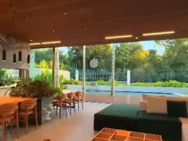 Casa com 12000m² 4 quartos e 6 banheiros, à venda, no bairro Condomínio Chácara Serimbura em São José dos Campos