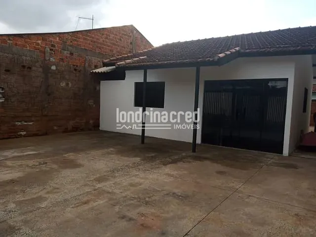 Casa com 395m², à venda, no bairro Conjunto Habitacional José Giordano em Londrina