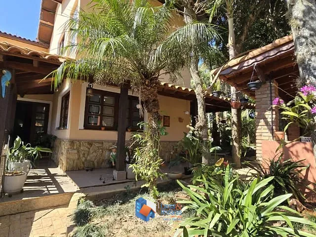 Casa com 1358m² 5 quartos e 6 banheiros, à venda, no bairro Jardim Suisso em Mairiporã