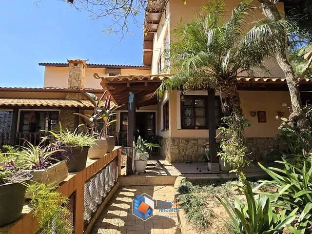 Casa com 1358m² 5 quartos e 6 banheiros, à venda, no bairro Jardim Suisso em Mairiporã