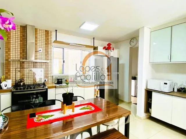 Casa com 122m² 2 quartos e 2 banheiros, à venda, no bairro Loteamento Vale Das Flores em Atibaia
