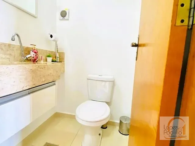 Casa com 122m² 2 quartos e 2 banheiros, à venda, no bairro Loteamento Vale Das Flores em Atibaia