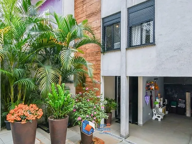 Casa com 400m² 3 quartos e 3 banheiros, à venda, no bairro Aclimação em São Paulo