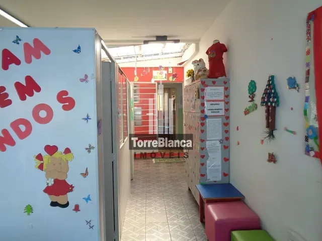 Casa com 600m², para alugar, no bairro Centro em Ponta Grossa
