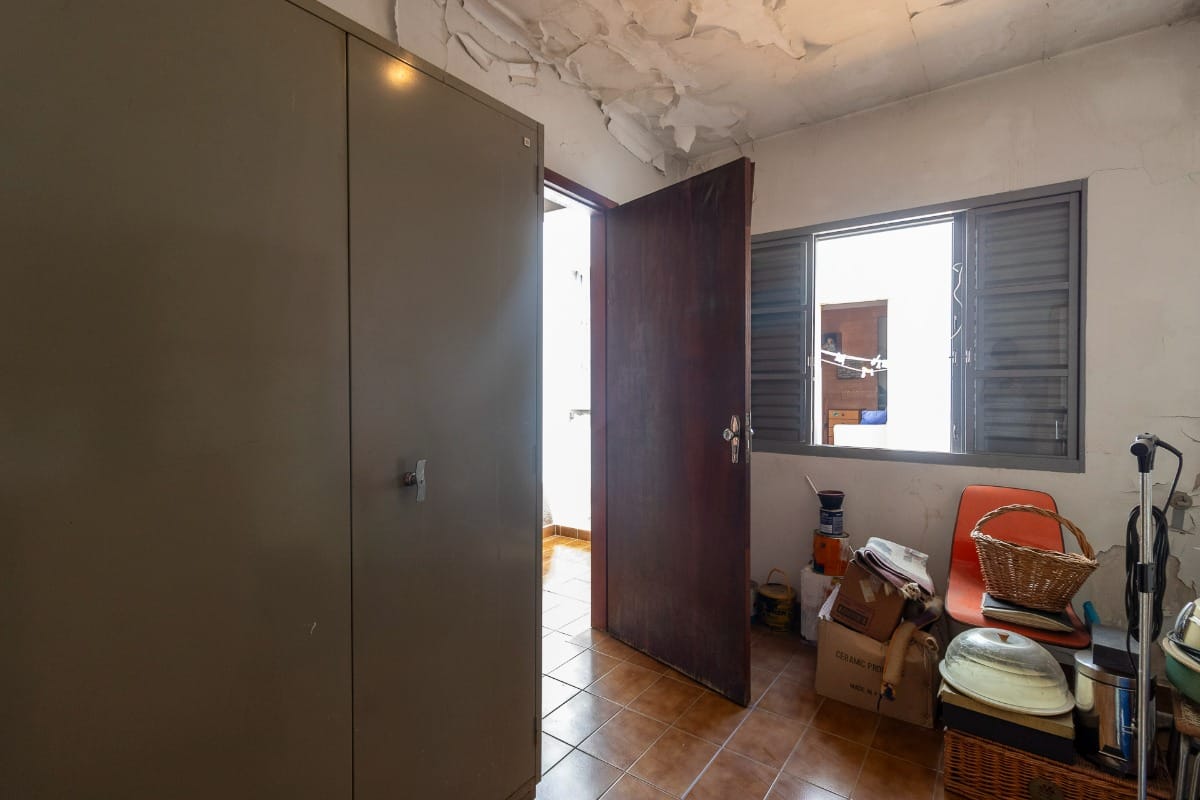 Foto do Casa-Casa tipo para venda em Planalto Paulista com 5 quartos, 162m²