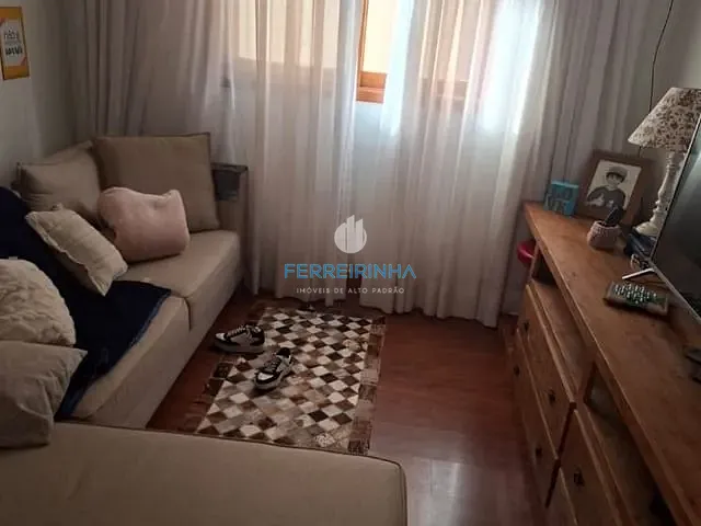 Casa com 310m² 3 quartos e 2 banheiros, à venda, no bairro Urbanova em São José dos Campos