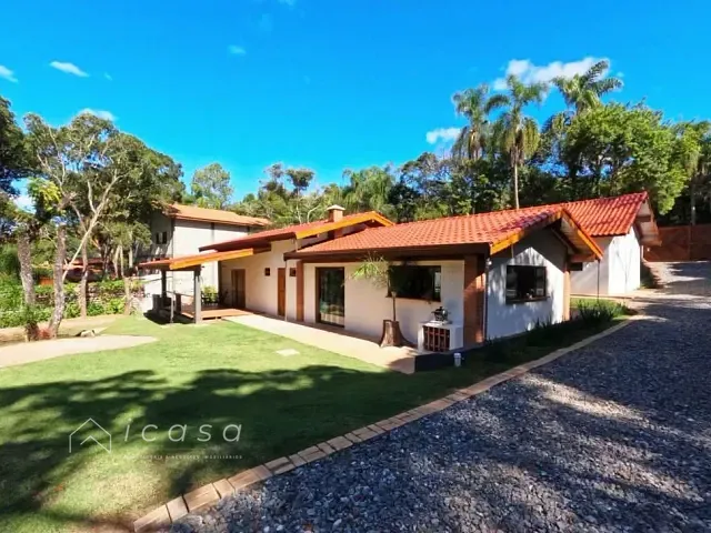Casa com 2730m² 3 quartos e 2 banheiros, à venda, no bairro Bairro dos Pais em Ibiúna