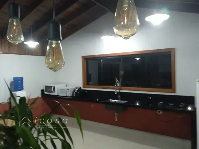Casa com 2730m² 3 quartos e 2 banheiros, à venda, no bairro Bairro dos Pais em Ibiúna